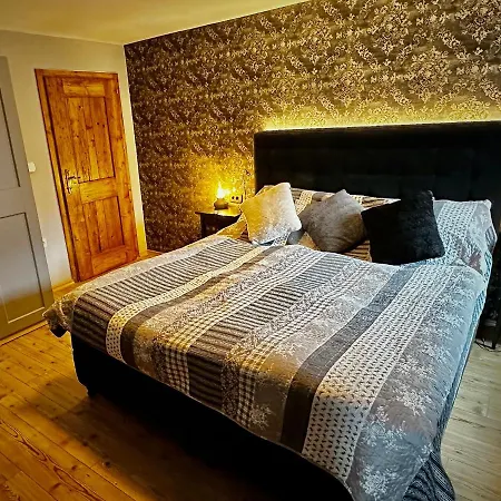 Kuninez, With Summer Kitchen * Most na Soči