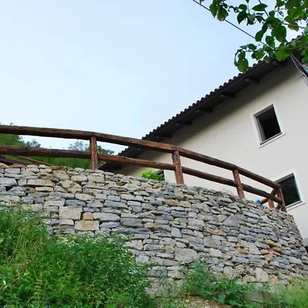 Kuninez, With Summer Kitchen Ferienhaus