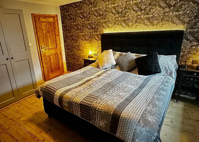 Kuninez, With Summer Kitchen * Most na Soči