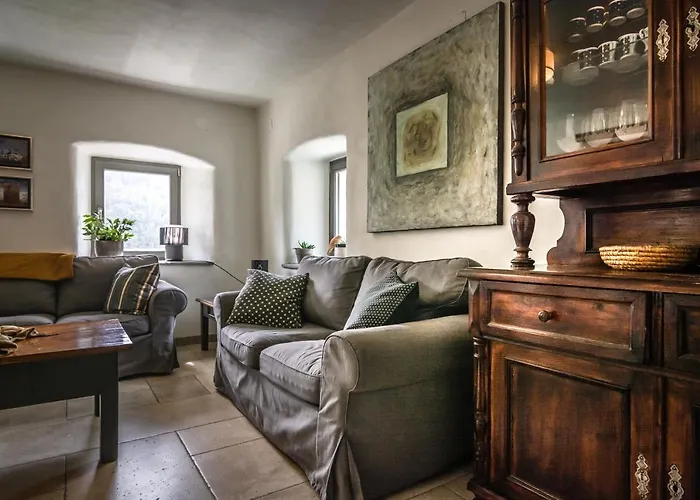 Casa vacanze Kuninez, With Summer Kitchen *