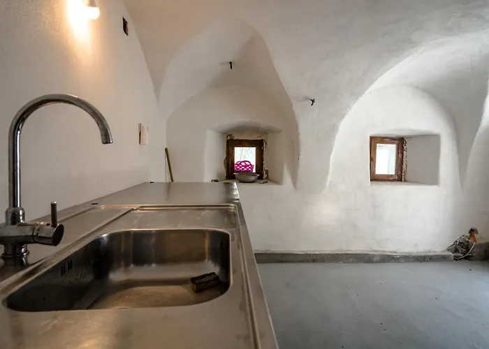 Kuninez, With Summer Kitchen בית נופש