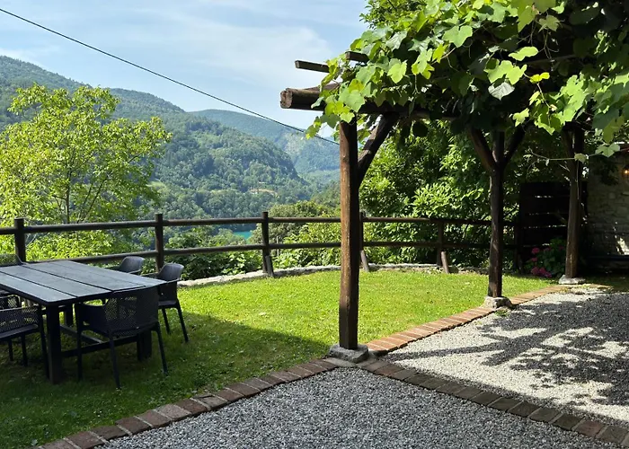 Kuninez, With Summer Kitchen Casa vacanze