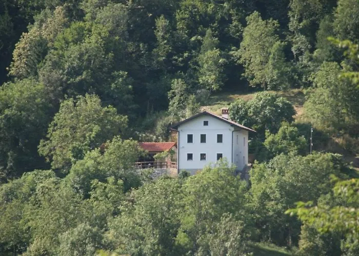 Kuninez, With Summer Kitchen Casa vacanze Most na Soči