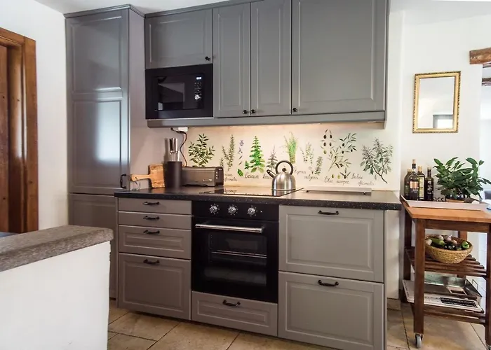 Casa vacanze Kuninez, With Summer Kitchen